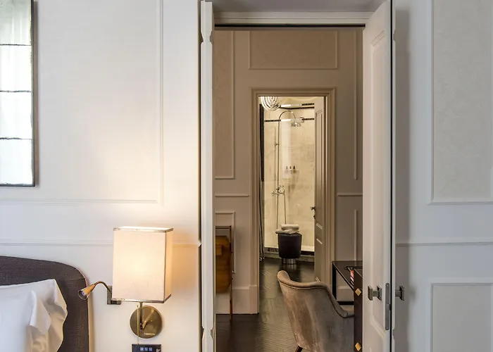 Vilon - Small Luxury Of The World Rom